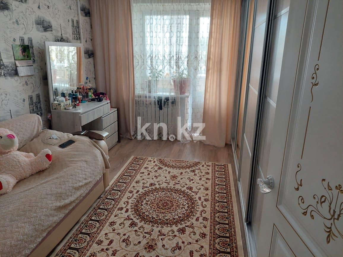 Продажа 4-комнатной квартиры, 87 м², мкр-н 8, дом  67 в Темиртау - фото 3