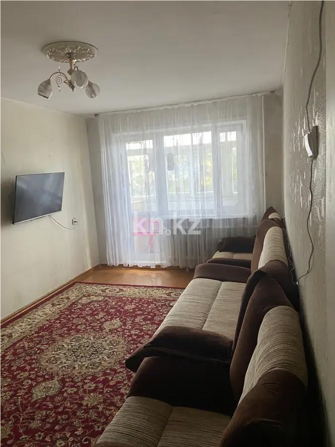 Продажа 3-комнатной квартиры, 63 м², мкр-н 16, дом  1 - Продажа  трехкомнатных квартир в Караганде без посредников с фото фото 1 из 3