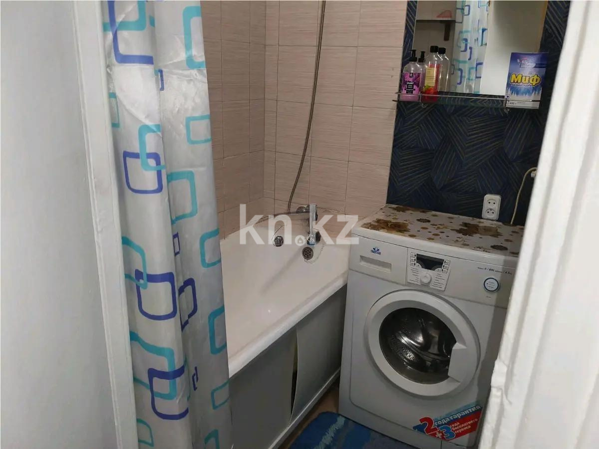 Продажа 2-комнатной квартиры, 45 м², пр. Республики, дом  8 в Караганде - фото 4