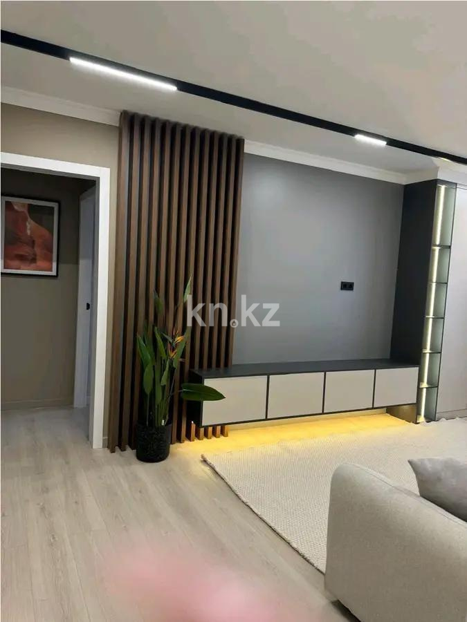 Продажа 3-комнатной квартиры, 59 м², 9 мкр., дом  17 - Продажа  трехкомнатных квартир в Алматы фото 1 из 5