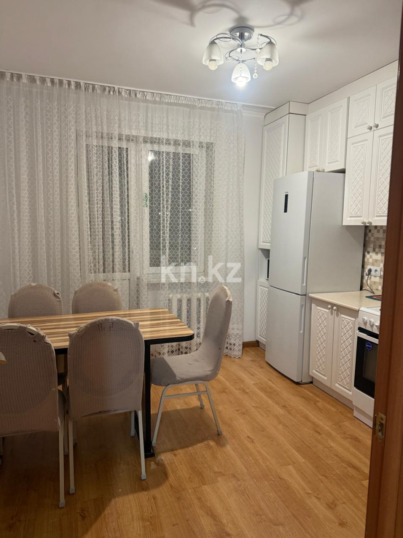 Аренда 2-комнатной квартиры, 70 м² в Астане