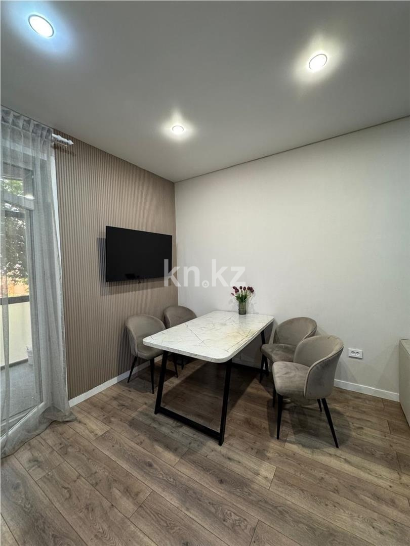 Продажа 3-комнатной квартиры, 70 м² - Продажа квартир в районе Михайловка в Караганде фото 1 из 14