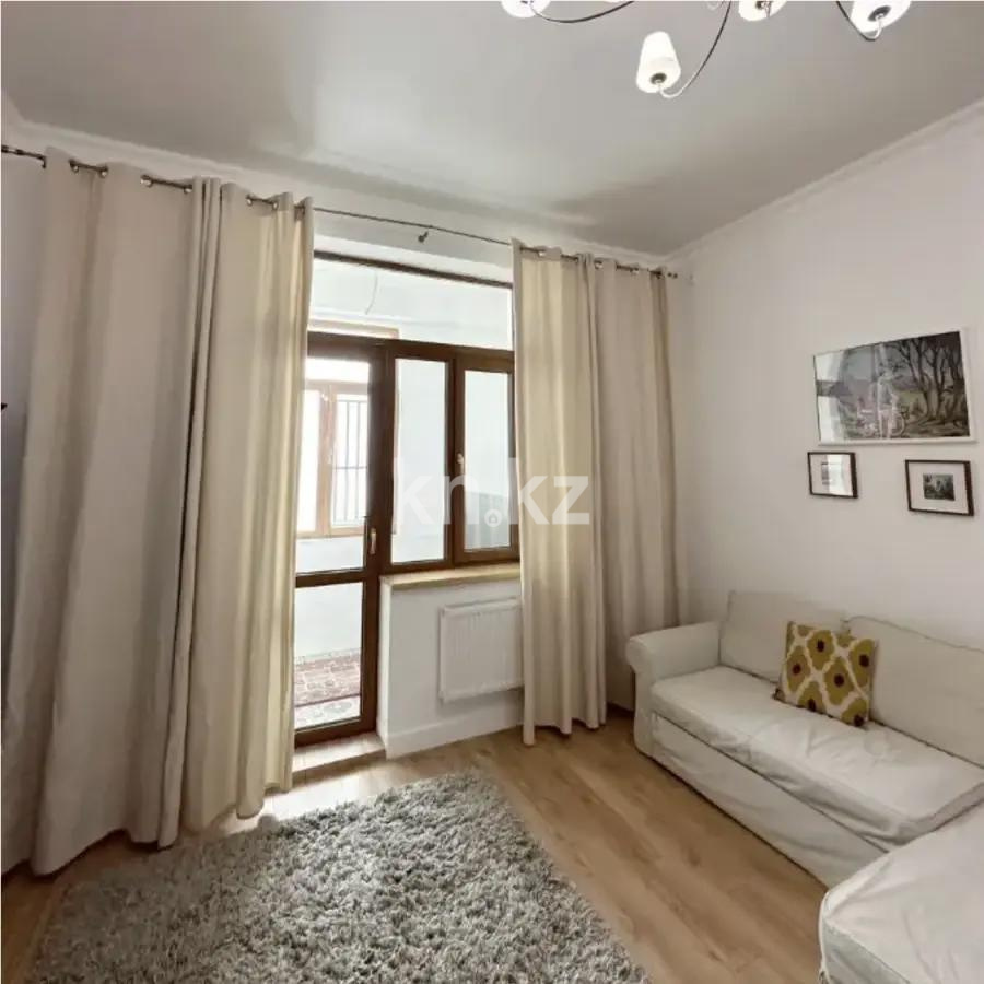Продажа 3-комнатной квартиры, 104.4 м², ул. Нажимеденова, дом  12 в Астане - фото 2