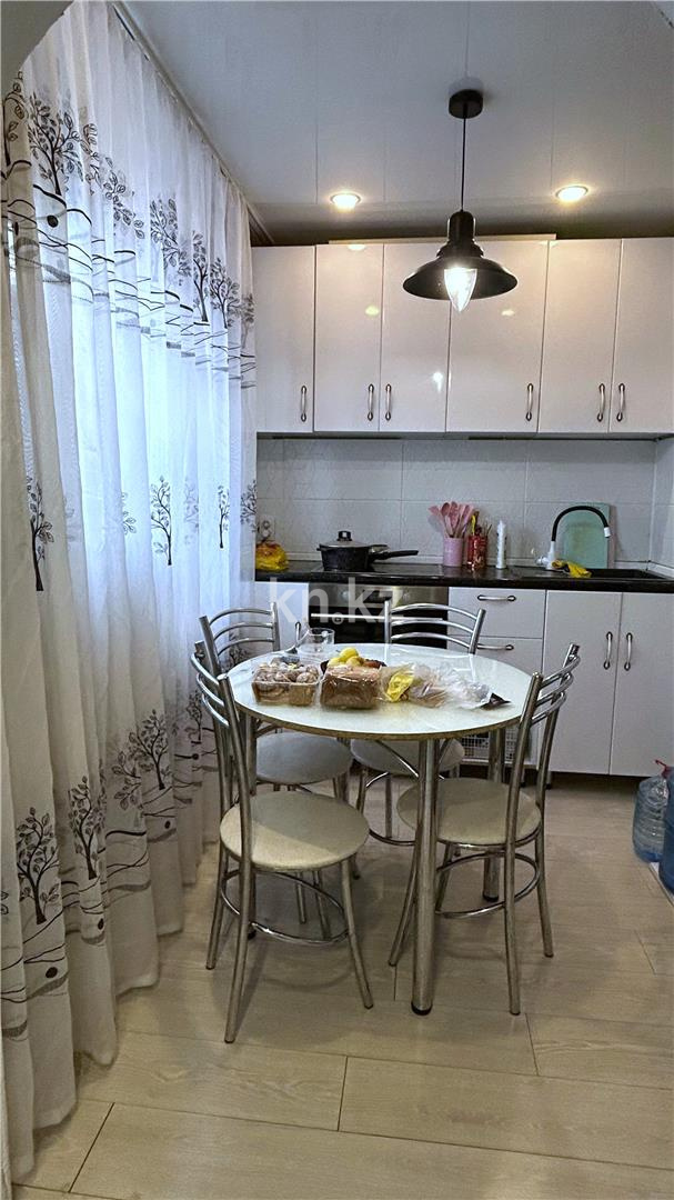 Продажа 2-комнатной квартиры, 45 м², ул. Язева - Продажа  двухкомнатных квартир в Караганде фото 7 из 13