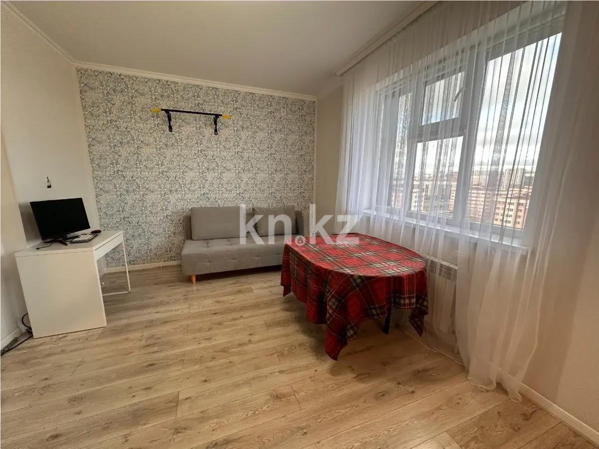 Продажа 3-комнатной квартиры, 58 м², пр. Улы Дала, дом  84 - Продажа квартир в Астане фото 1 из 9