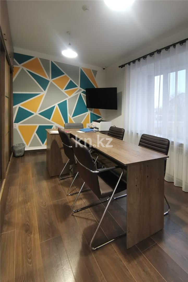 Продажа 8-комнатного дома, 347 м² - Продажа квартир в Семее фото 24 из 36