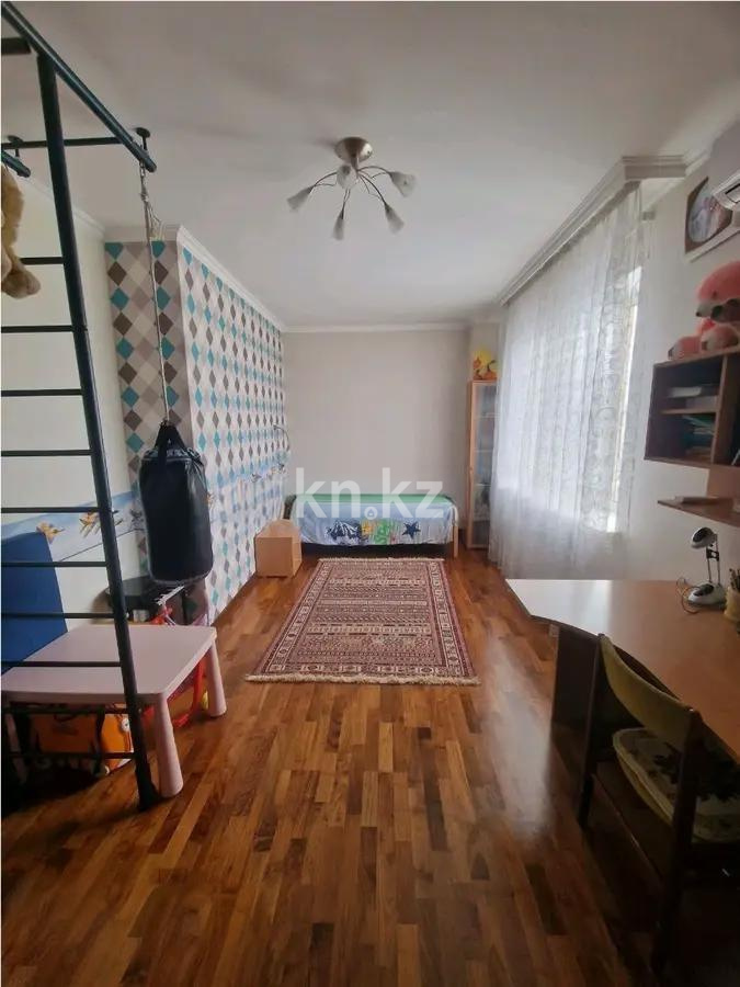 Продажа 4-комнатной квартиры, 200 м², ул. Омарова, дом  10 - Продажа квартир в новостройках Астаны с фото фото 4 из 10