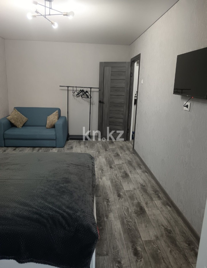 Аренда 1-комнатной квартиры, 30 м², ул. Рыскулова, дом  265 - Аренда офисных и торговых помещений в Атырау фото 1 из 7