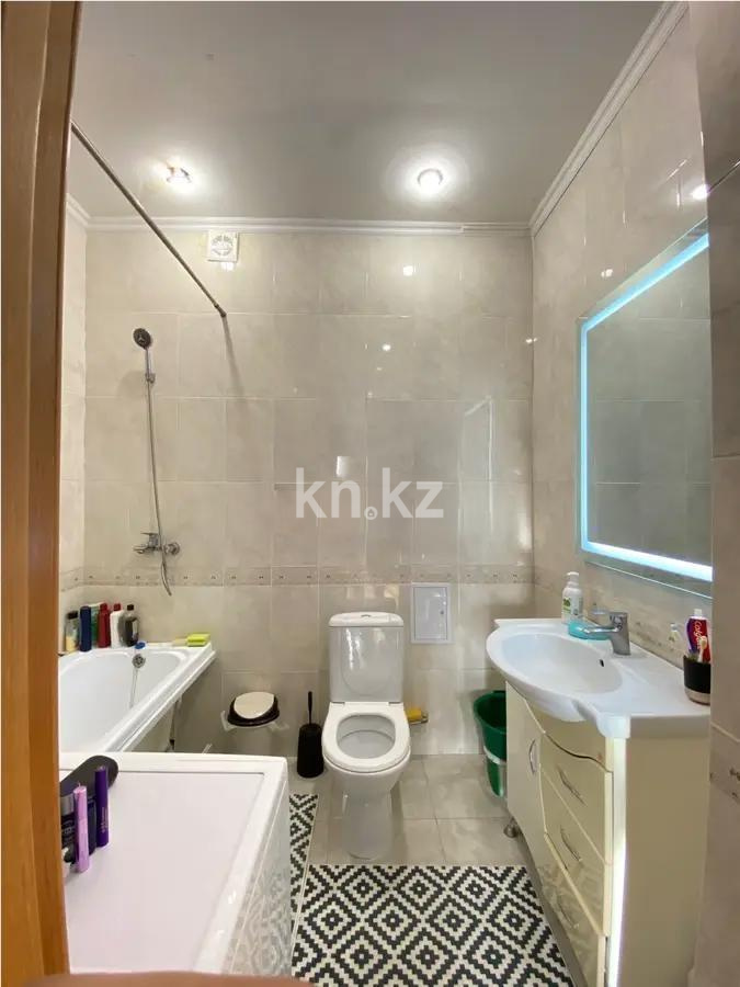 Продажа 2-комнатной квартиры, 68.2 м², ул. Нажимеденова, дом  10/4 в Астане - фото 4