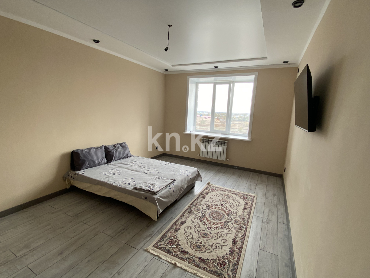 Аренда 1-комнатной квартиры посуточно, 68 м², ул. Самал, дом  70/3 - Аренда жилой и коммерческой недвижимости в Уральске фото 1 из 4