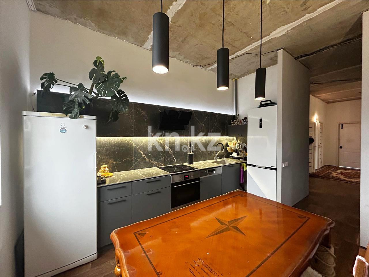 Продажа 3-комнатной квартиры, 95 м², ул. Муканова в Караганде - фото 8