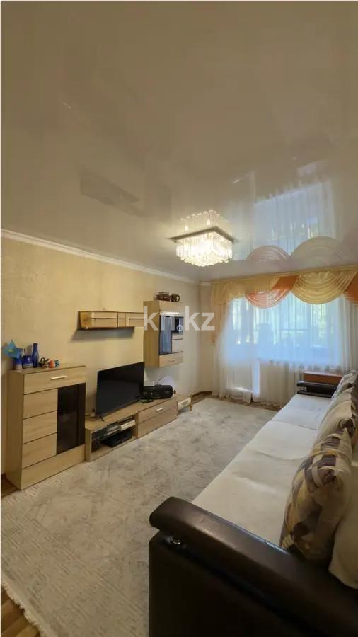 Продажа 3-комнатной квартиры, 61 м², ул. 6-й мик-н, дом  43 - Продажа квартир в Темиртау фото 1 из 8
