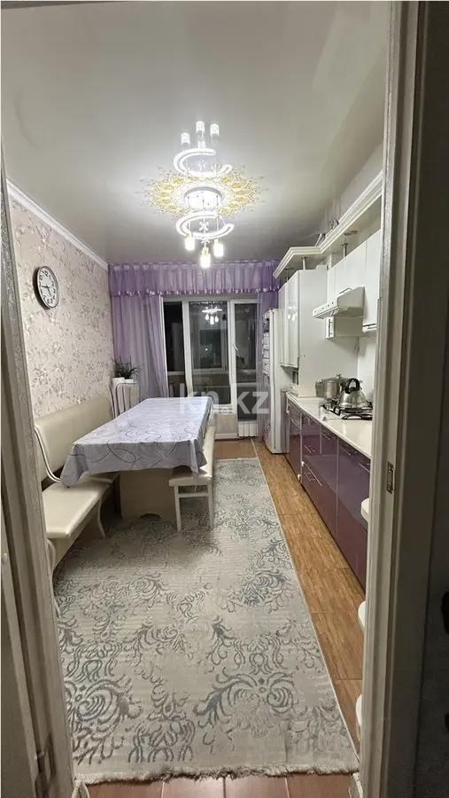 Продажа 4-комнатной квартиры, 69.8 м² в Алматы - фото 4