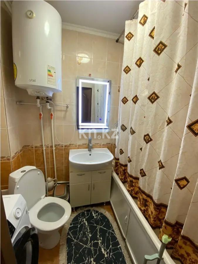 Продажа 2-комнатной квартиры, 44 м², пр. Строителей, дом  18 - Продажа  двухкомнатных квартир в Караганде фото 4 из 5