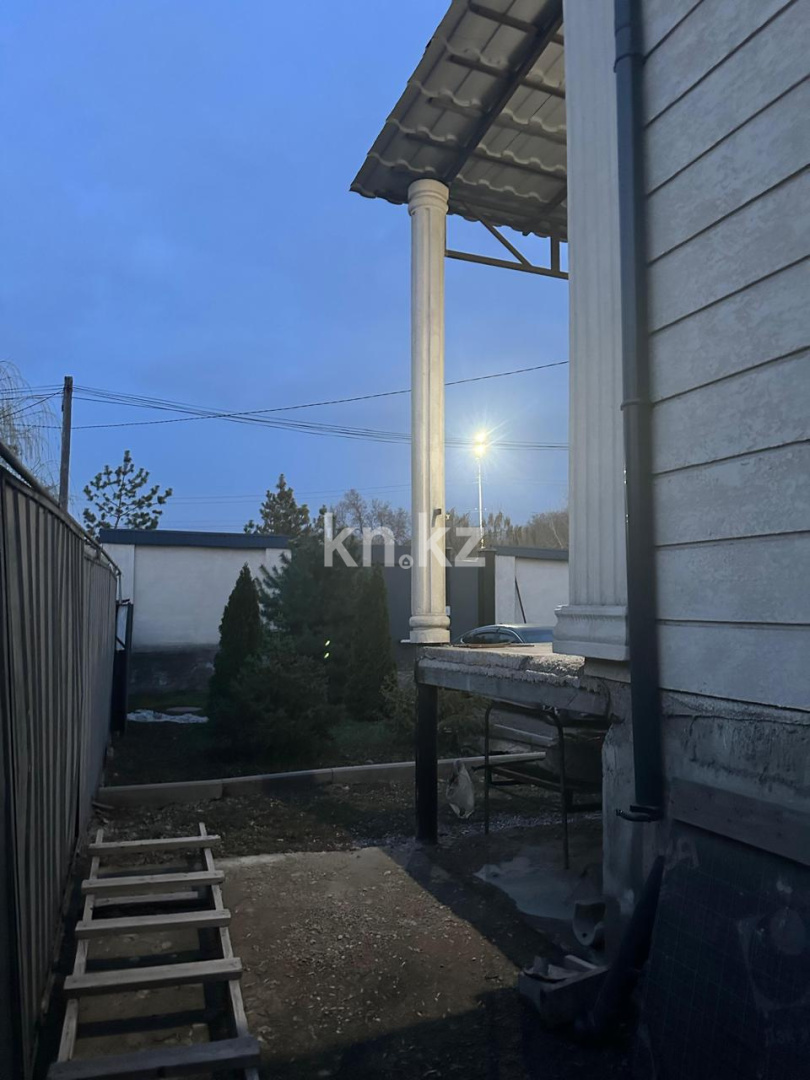 Продажа 7-комнатного дома, 220 м² - Продажа пятикомнатных и более домов, коттеджей в Алматы фото 7 из 27