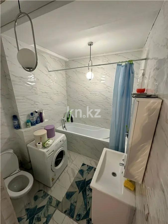 Продажа 3-комнатной квартиры, 76 м², ул. Жаманова, дом  141 в Алматы - фото 6