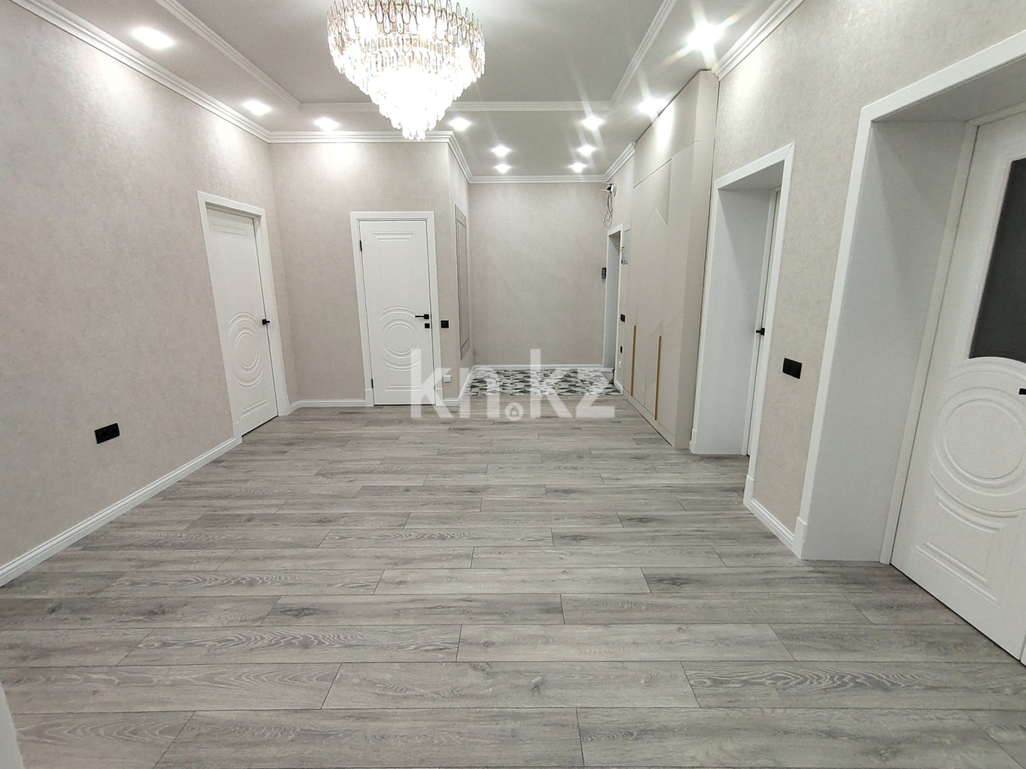 Продажа 4-комнатной квартиры, 145 м², ул. Таттимбета - Продажа  четырехкомнатных квартир в Караганде фото 18 из 25