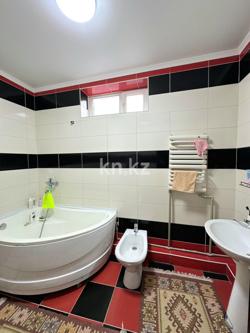 Продажа 10-комнатного дома, 294 м² - Недвижимость в Казахстане - страница 20 фото 27 из 35