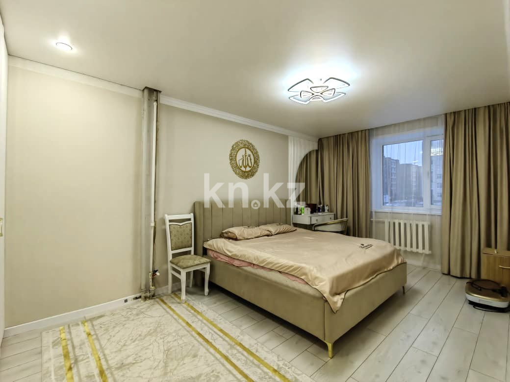 Продажа 4-комнатной квартиры, 143 м², мкр. Голубые Пруды, дом  5/4 - Продажа квартир в Караганде с фото фото 7 из 36