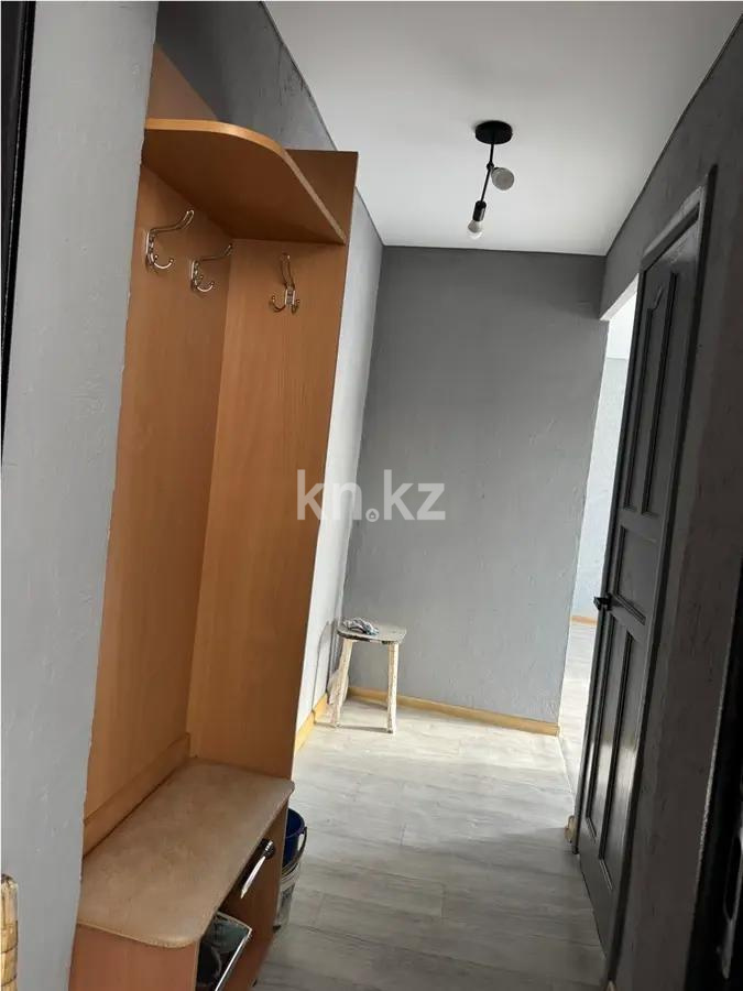 Продажа 1-комнатной квартиры, 30 м², 21 мкр., дом  4 в Караганде - фото 4