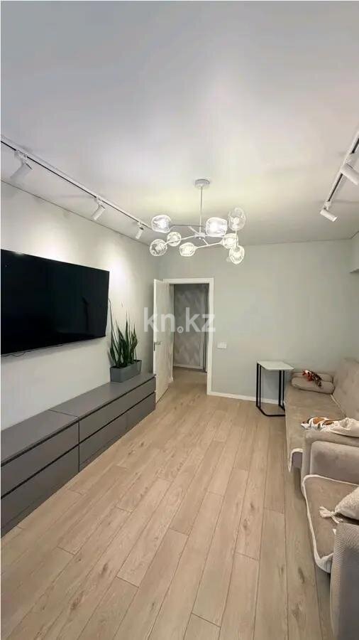Продажа 4-комнатной квартиры, 85 м² в Алматы