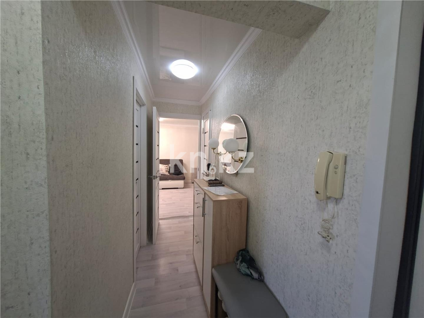 Продажа 2-комнатной квартиры, 42 м² - Недвижимость в Караганде - страница 2 фото 13 из 19