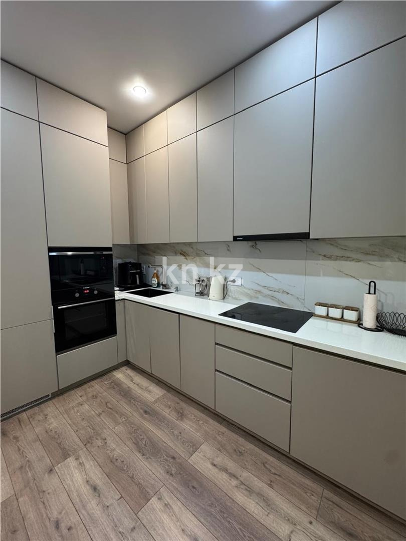 Продажа 3-комнатной квартиры, 70 м² - Продажа квартир в районе Михайловка в Караганде фото 2 из 14