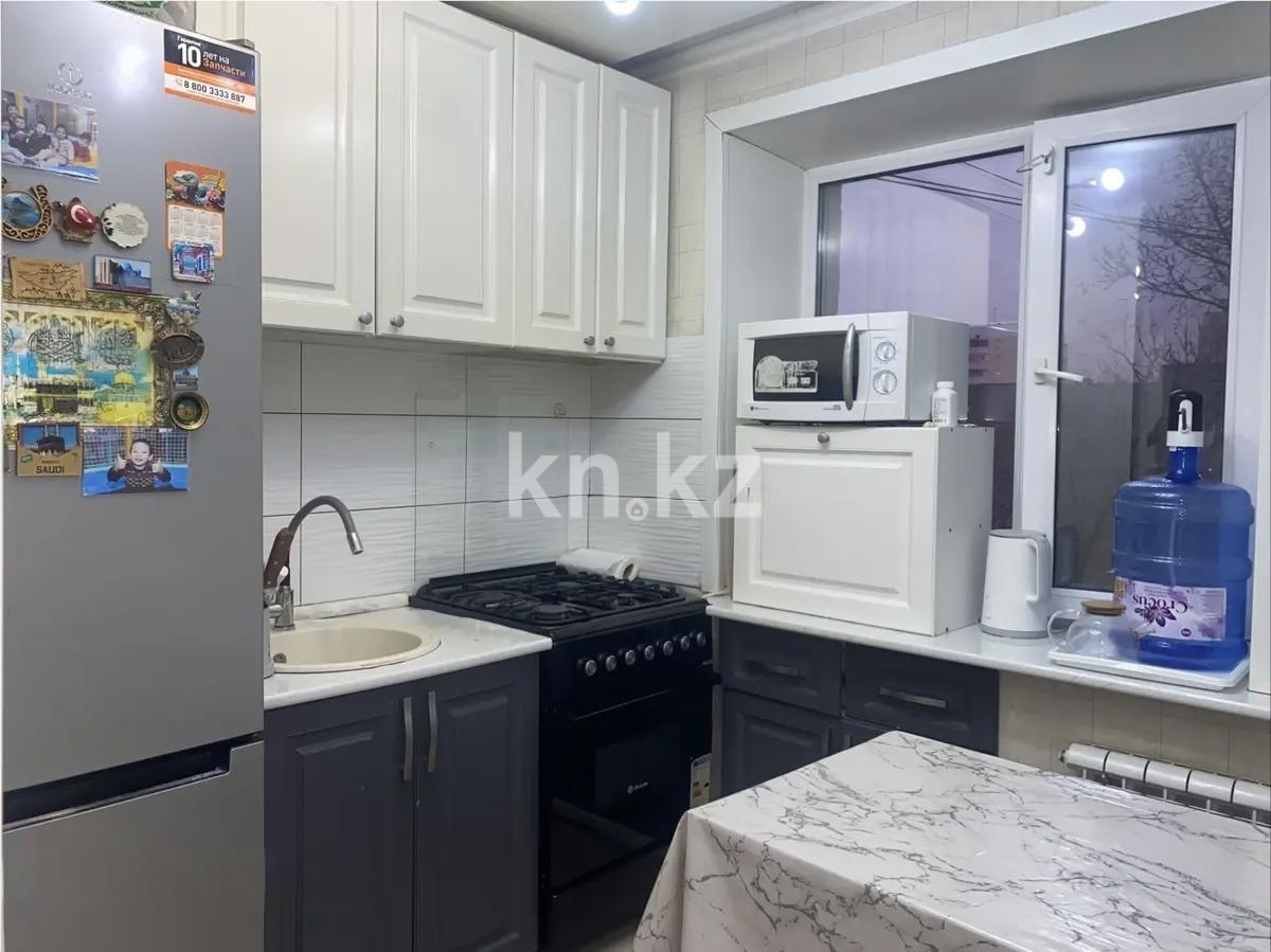 Продажа 3-комнатной квартиры, 60 м², мкр-н 6, дом  2 - Продажа  трехкомнатных квартир в Караганде с фото фото 3 из 5