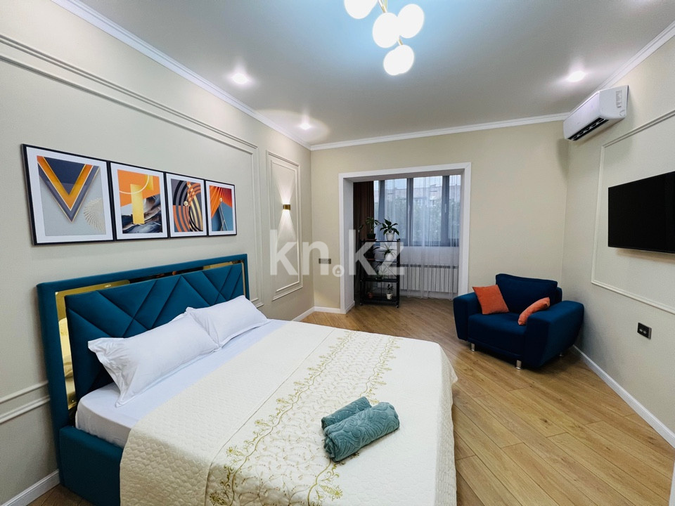 Аренда 1-комнатной квартиры посуточно, 36 м², ул. Айтиева, дом  154/1 - Аренда  однокомнатных квартир посуточно в Алматы фото 3 из 11