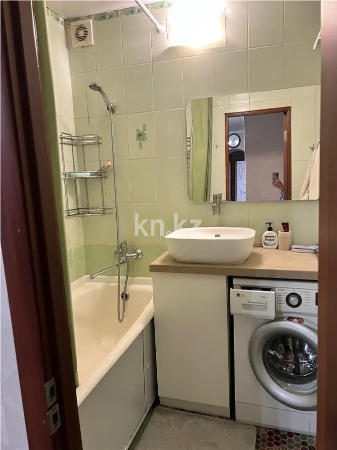 Продажа 3-комнатной квартиры, 73 м², ул. Дюсембекова, дом  2 - Продажа квартир в Караганде фото 7 из 8