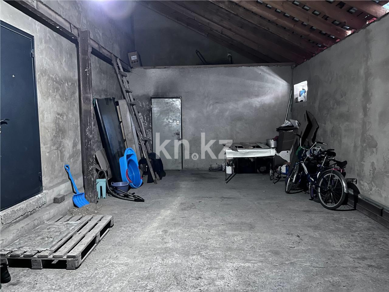 Продажа 4-комнатного дома, 222.9 м², ул. Елебекова - Продажа домов и коттеджей в Караганде фото 43 из 67