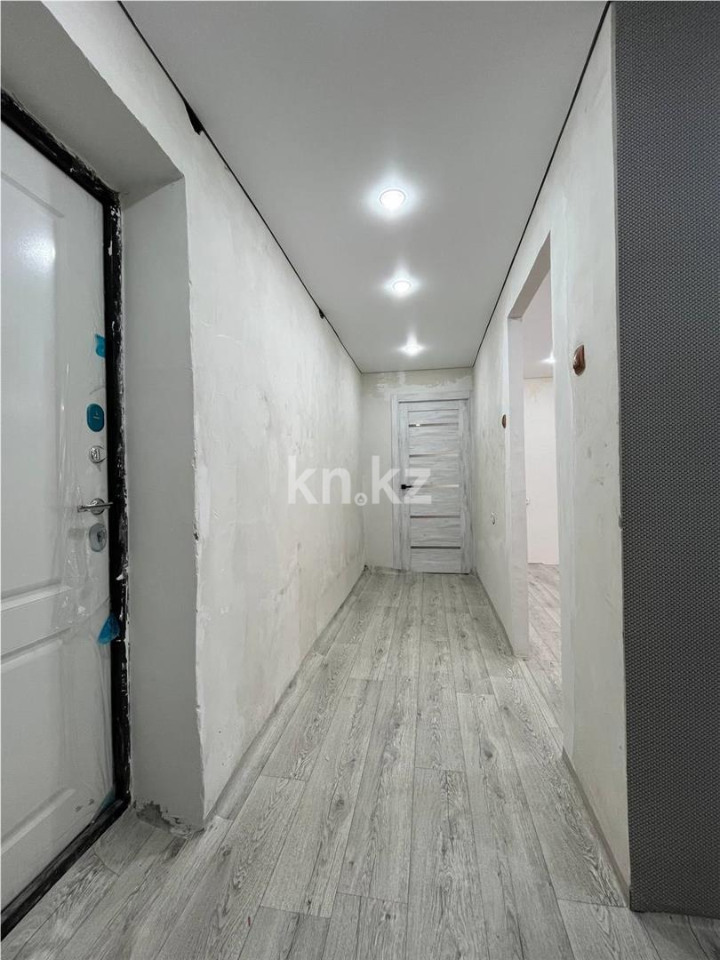 Продажа 3-комнатной квартиры, 54 м², ул. 6-й мик-н в Темиртау - фото 12