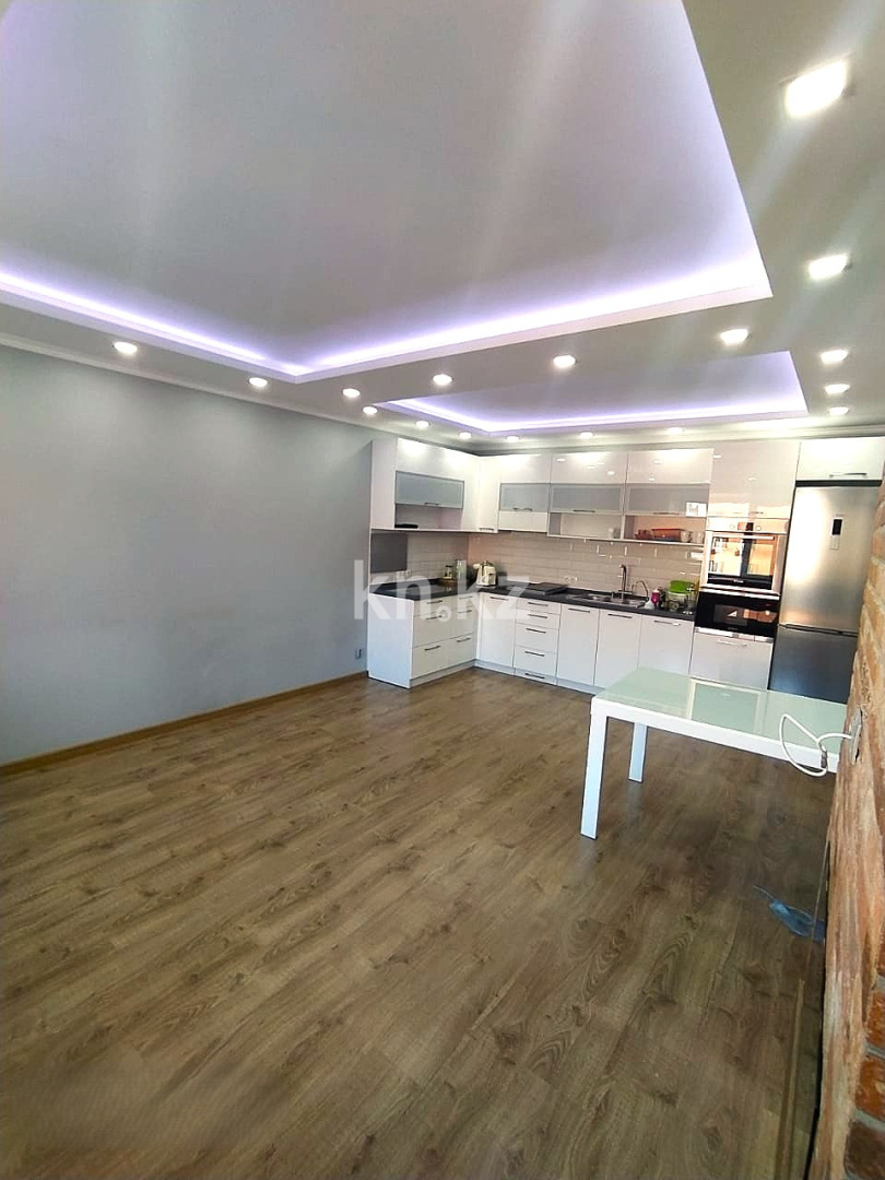 Продажа 3-комнатной квартиры, 80 м² в Астане