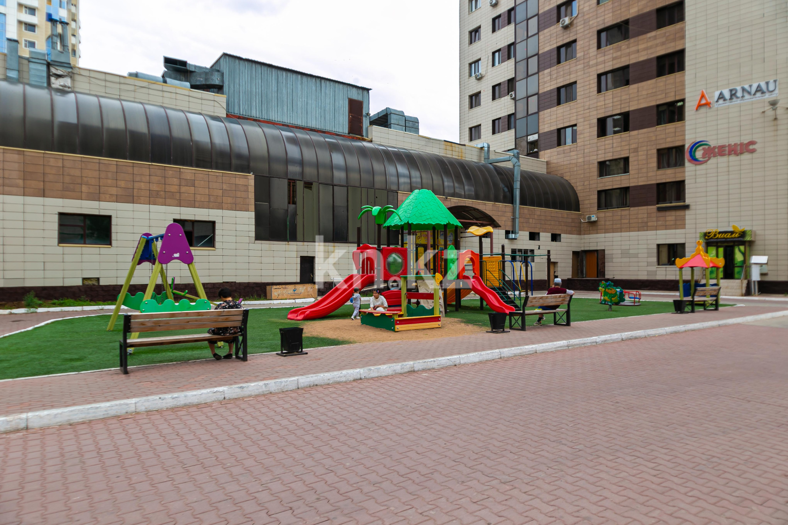 Продажа 3-комнатной квартиры, 140 м², ул. Кенесары, дом  42 в Астане - фото 17