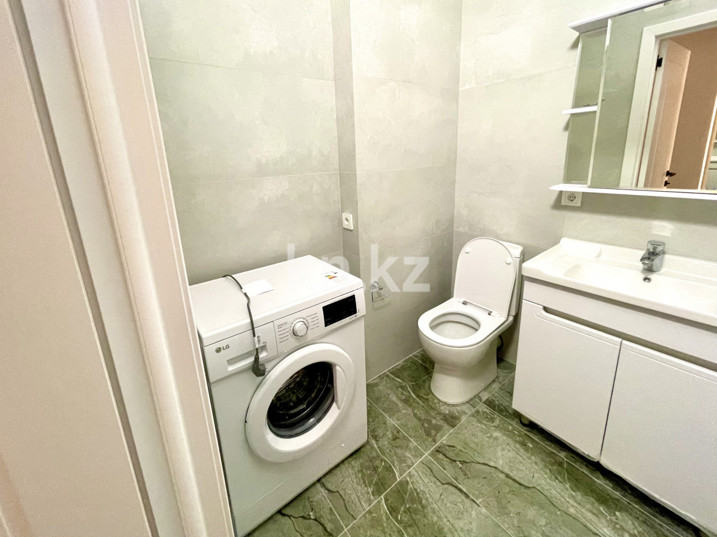 Аренда 1-комнатной квартиры, 45 м² - Аренда квартир помесячно в Алматы фото 6 из 9