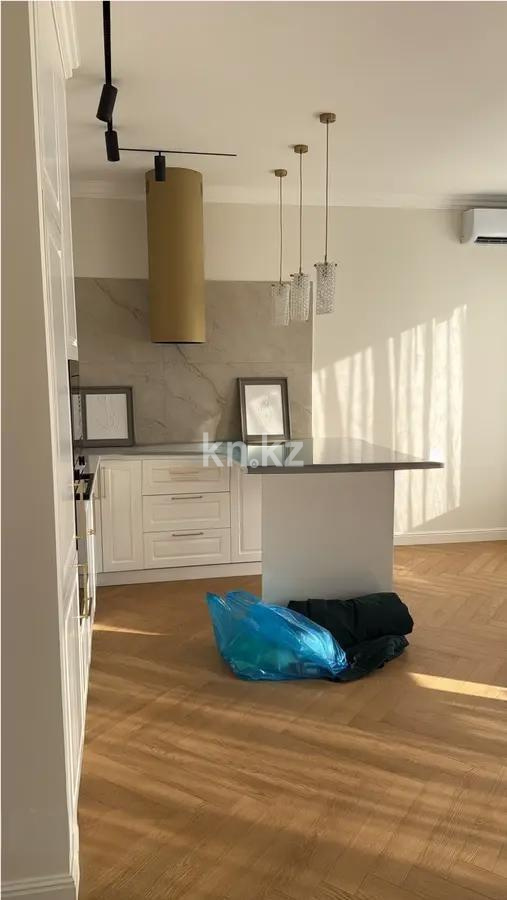 Продажа 2-комнатной квартиры, 67.2 м² в Алматы - фото 2