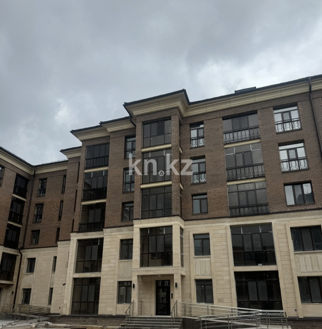 Продажа 2-комнатной квартиры, 78.8 м² в Караганде