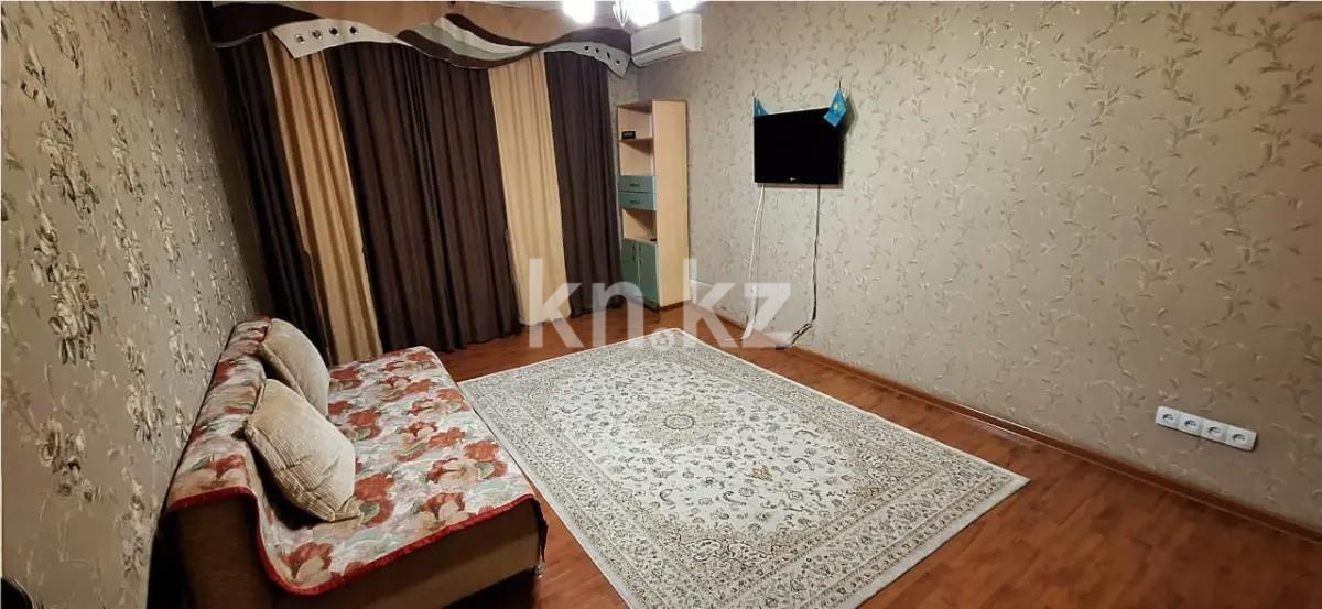 Продажа 3-комнатной квартиры, 65 м², ул. Розыбакиева, дом  136 - Продажа  двухкомнатных, трехкомнатных квартир в Алматы фото 1 из 7