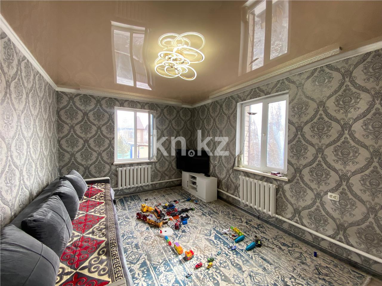 Продажа 3-комнатного дома, 76.3 м² - Продажа домов, коттеджей в Казахстане - страница 10 фото 1 из 23