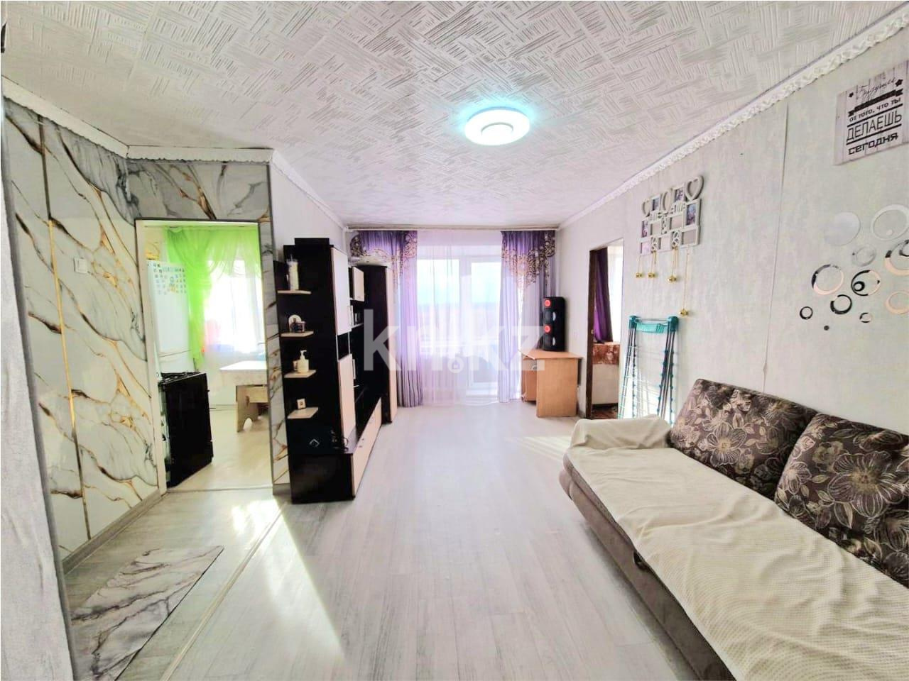 Продажа 2-комнатной квартиры, 42 м², мкр-н 16 - Продажа  двухкомнатных квартир в Караганде фото 1 из 12