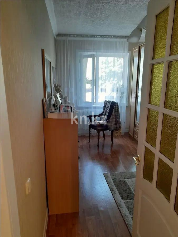 Продажа 3-комнатной квартиры, 62 м², пр. Строителей, дом  20 - Продажа  трехкомнатных квартир в Караганде фото 3 из 5