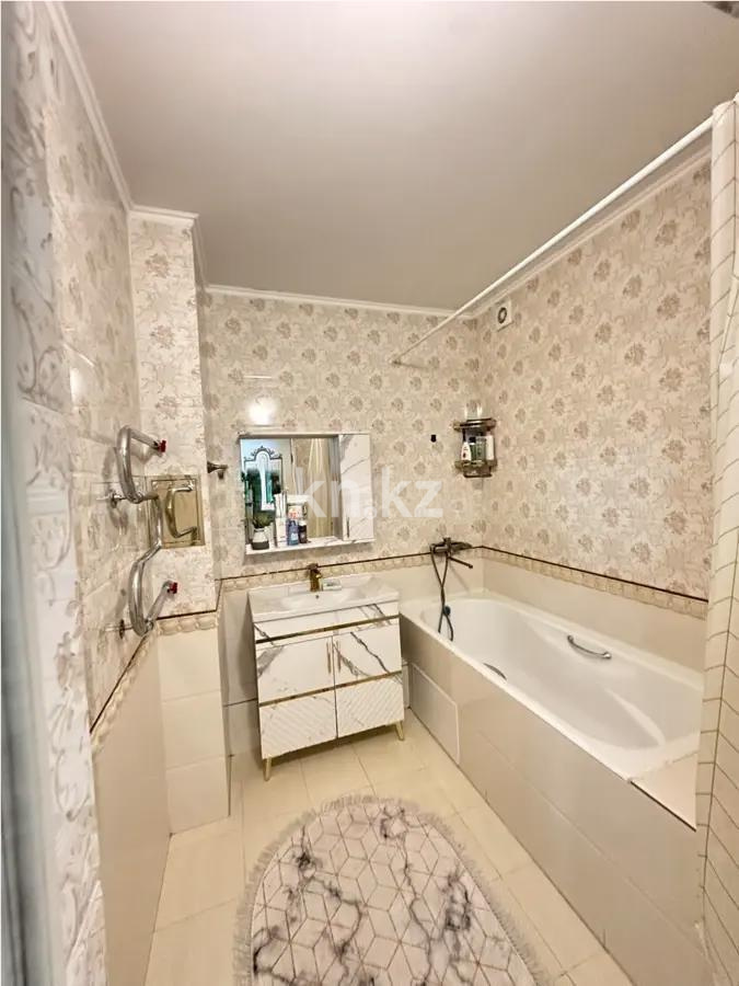 Продажа 3-комнатной квартиры, 105 м², мкр-н Аксай-1а, дом  28 в Алматы - фото 5