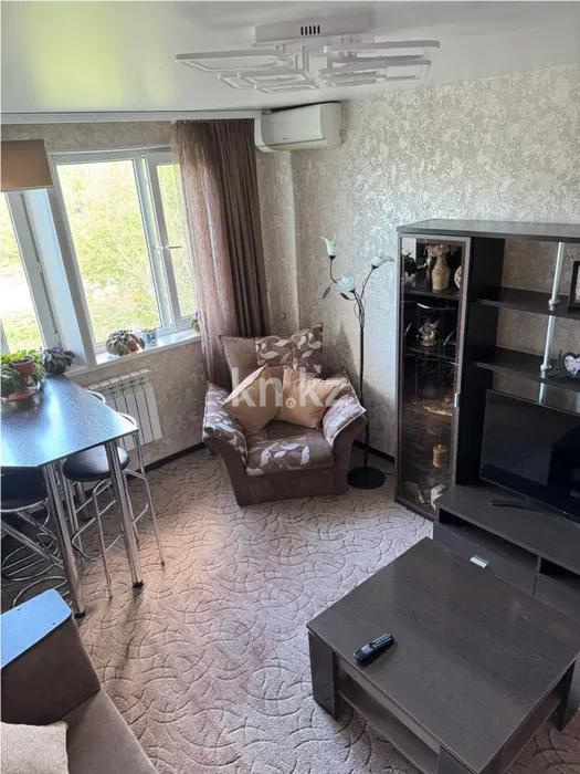 Продажа 3-комнатной квартиры, 51 м², ул. Московская, дом  7б - Продажа квартир в Шахтинске без посредников фото 1 из 5