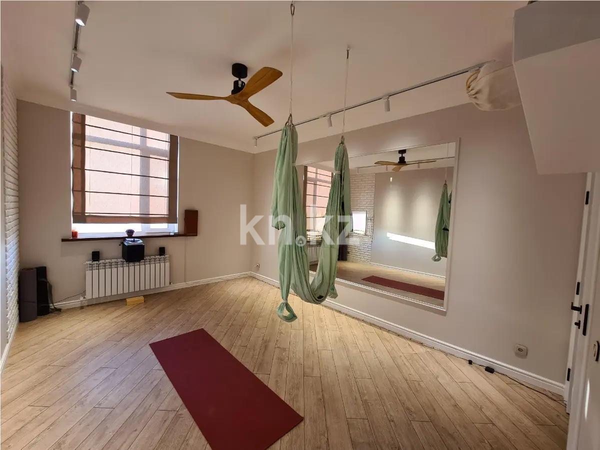 Продажа 2-комнатной квартиры, 65 м², пр. Кабанбай батыра, дом  51 - Продажа квартир в новостройках Астаны без посредников с фото фото 1 из 9