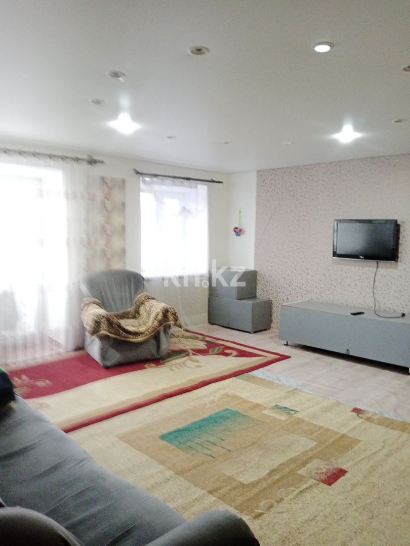 Аренда 2-комнатной квартиры, 45 м², ул. Караганды, дом  28 - Продажа домов, коттеджей в Атырау фото 3 из 18