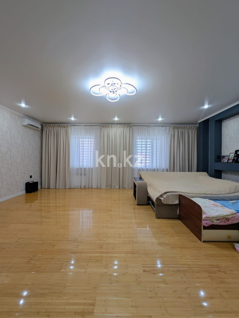 Продажа 6-комнатного дома, 525.2 м², ул. Береке, дом  18 - Продажа домов, коттеджей в Уральске фото 33 из 40