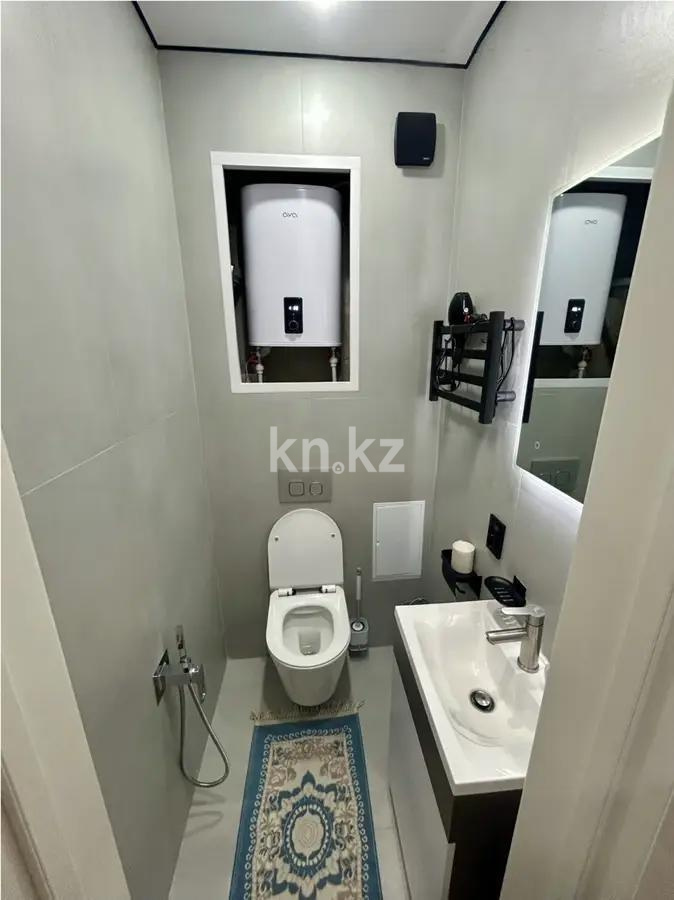 Продажа 3-комнатной квартиры, 92 м² - Продажа квартир от собственников в Караганде - страница 2 фото 6 из 7