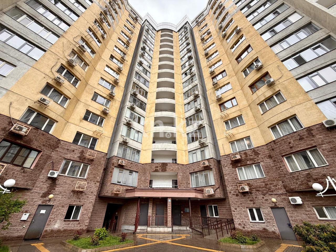 Продажа 2-комнатной квартиры, 63.5 м² в Алматы - фото 12