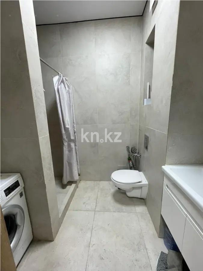 Продажа 2-комнатной квартиры, 45 м² в Алматы - фото 4