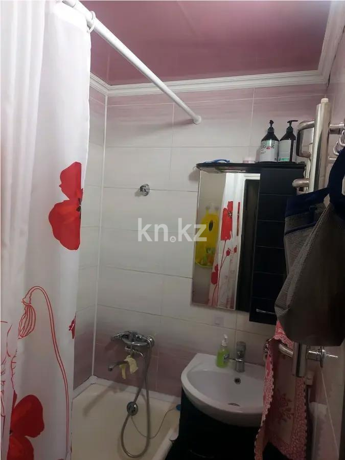 Продажа 3-комнатной квартиры, 65 м², ул. Жандарбекова, дом  180 в Алматы - фото 5